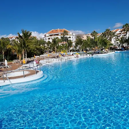 شقة Beachfront No 3 With Fantastic Sea-view, Heated Pool, Close To The Sea